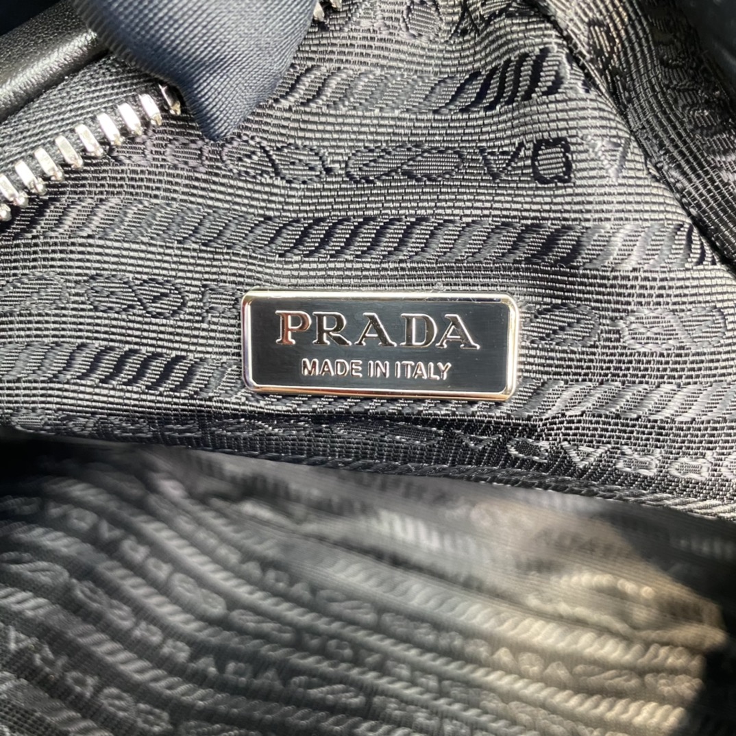 Prada Triangle Leather Shoulder Bag Tote Black 1BB082